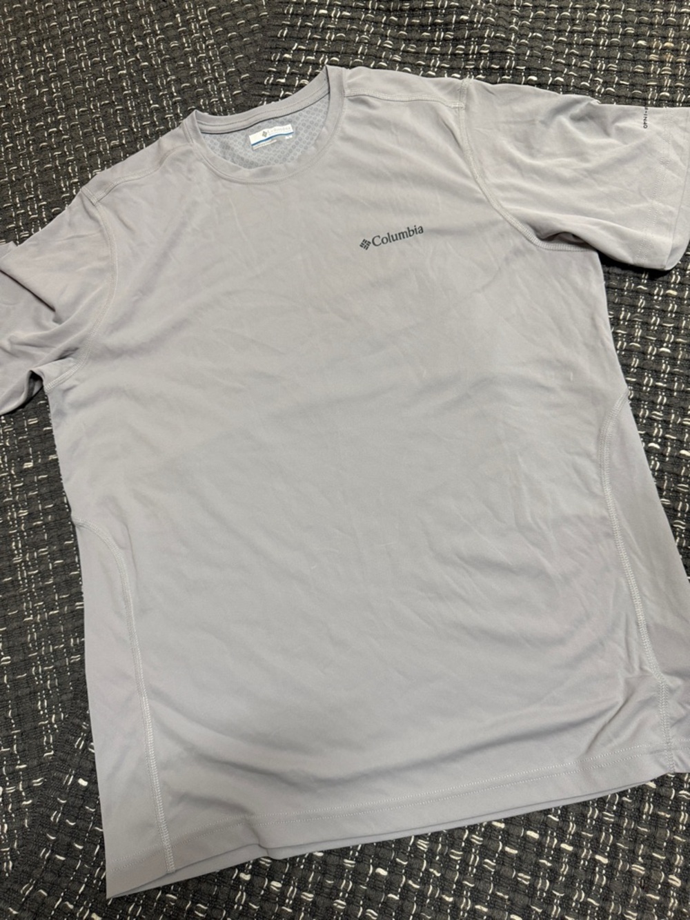 Columbia Men's Short Sleeve Performance Tee - Light Gray